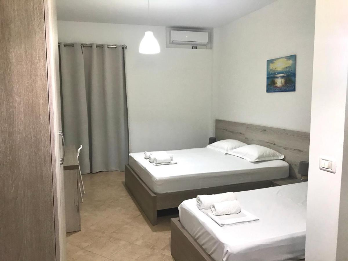 Vila Gjoni Sarandë Exterior foto